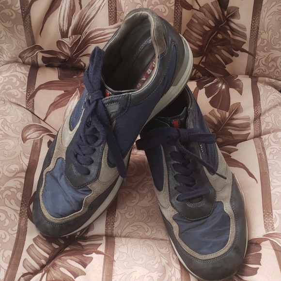 prada sneakers classic